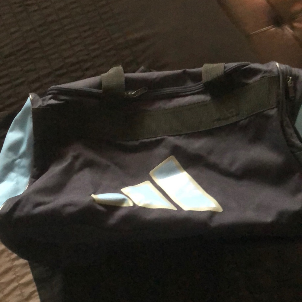 Adidas shoulder travel/gym bag